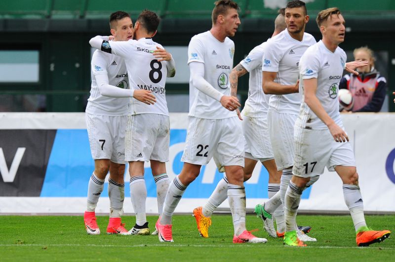 Fotbalisté Mladé Boleslavi. 
