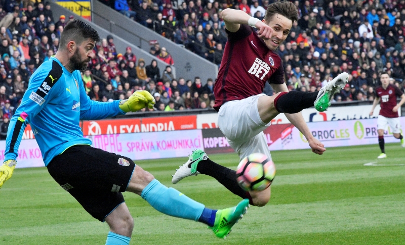 Podobně jako Josef Šural proti Plzni musí sparťané dřít v každém utkání.