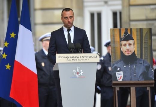 Etienne Cardlels, manžel zastřeleného policisty.