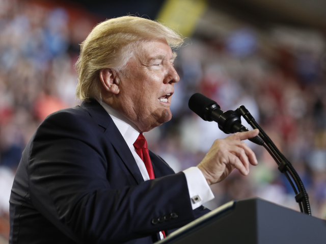 Prezident Donald Trump na setkání jeho příznivců v pensylvánském Harrisburgu.
