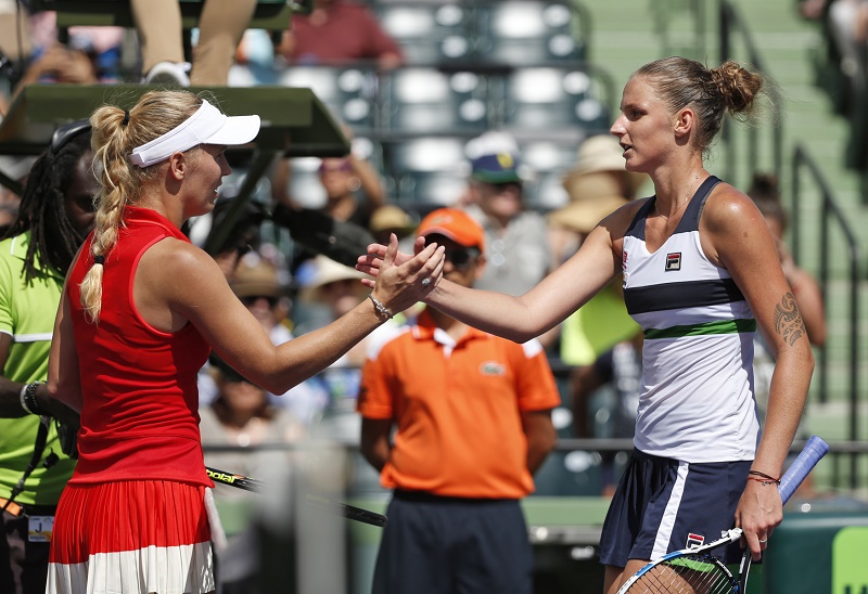 Caroline Wozniacká a Karolína Plíšková po zápase na turnaji v Miami