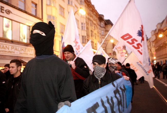 Dělnická strana sociální spravedlnosti téměř vyklidila veřejný prostor.