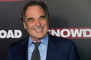 Americký režisér Oliver Stone.