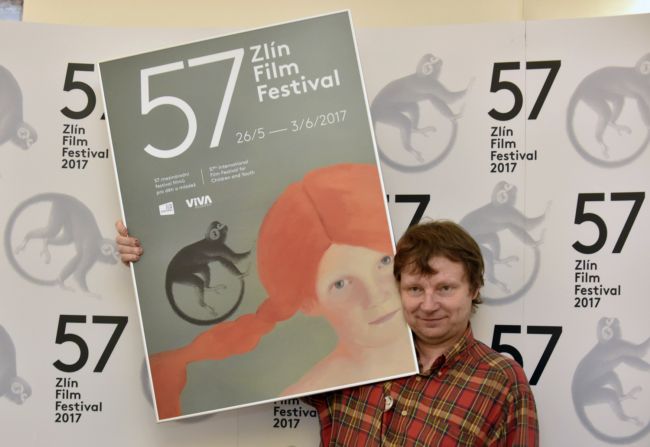 Výtvarník Petr Nikl představil vizuál k 57. ročníku mezinárodního filmového festivalu pro děti a mládež.