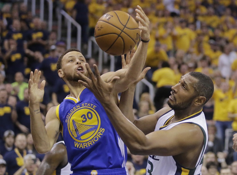 Golden State mají skvěle nakročeno ke konferenčnímu finále.
