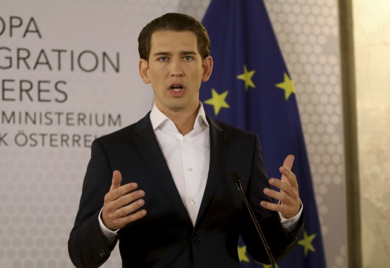 Rakouský ministr zahraničí Sebastian Kurz. Rakouský ministr zahraničí Sebastian Kurz.