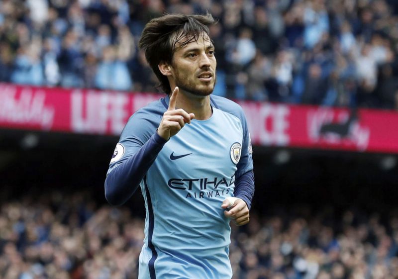 Střelec jedné z branek David Silva. Střelec jedné z branek David Silva.