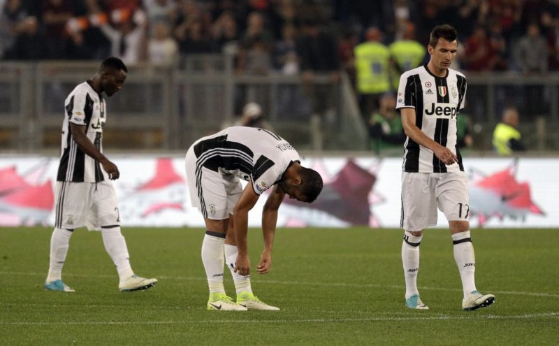Hráči Juventusu po prohře. Hráči Juventusu po prohře.