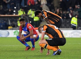 Hull nezvládl klíčový zápas a opouští elitu.