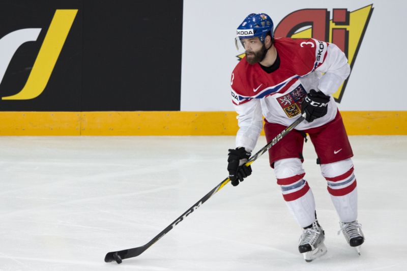 Český obránce Radko Gudas při utkání na mistrovství světa. Český obránce Radko Gudas při utkání na mistrovství světa.