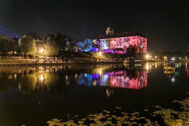 Mezinárodní festival filmové hudby v Poděbradech 2016. Mezinárodní festival filmové hudby v Poděbradech 2016.