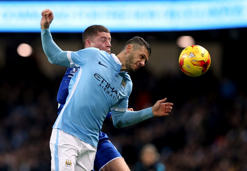 Argentinský fotbalista Martin Demichelis. Argentinský fotbalista Martin Demichelis.