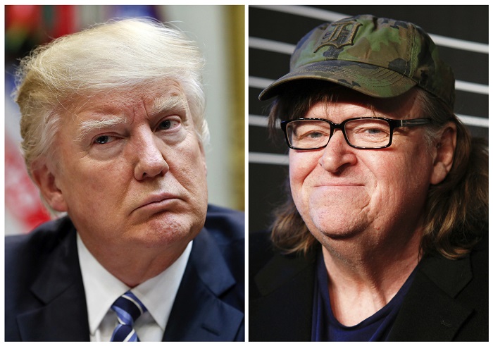Zleva americký prezident Donald Trump a filmař Michael Moore.