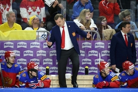 Zkušený trenér Rusů Oleg Znarok.