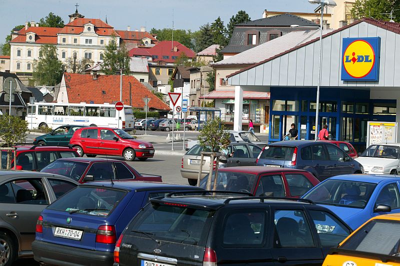 Prodejna řetězce Lidl.