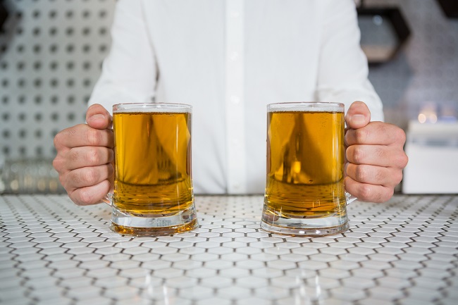 Hrozí vám výpověď za pití alkoholu? Za malé množství zřejmě ne (ilustrační foto).