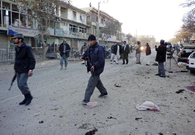 Snímek afghánského města Gardez po sebevražedném bombovém útoku z roku 2010.