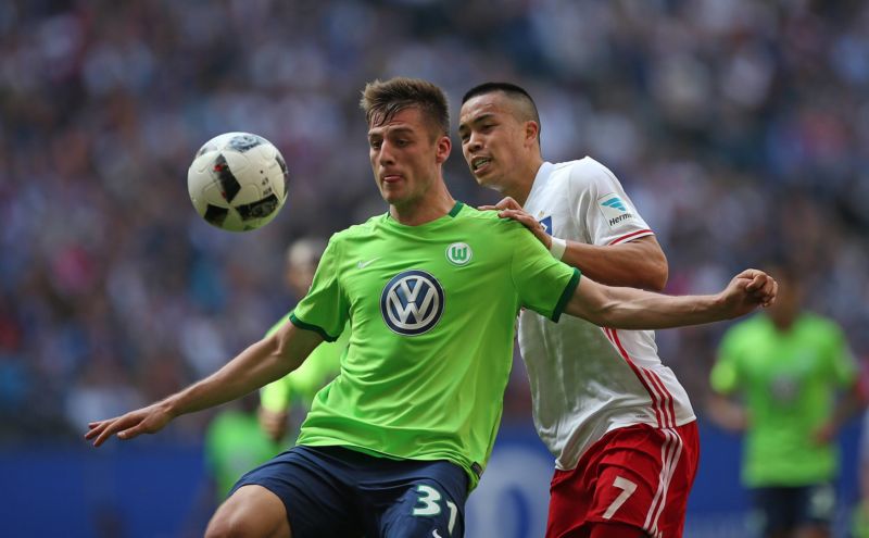 Fotbalisté Hamburku se zachránili v lize a poslali Wolfsburg do baráže.