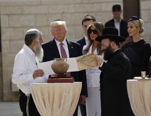 Prezident Donald Trump a první dáma Melanie Trumpová na návštěvě Jeruzaléma.