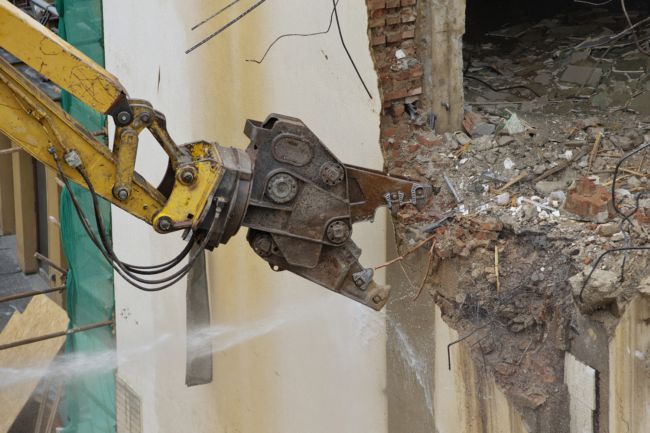 Demolice budovy (ilustrační foto).