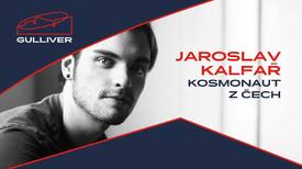 Jaro roku 2018. Teplého dubnového odpoledne se oči českého národa upíraly z vrchu Petřína směrem k státem vlastněnému brambořišti, odkud startovala kosmická loď Jan Hus 1. Tak začíná příběh českého kosmonauta Jakuba Procházky v satirickém románu Kosmonaut z Čech.