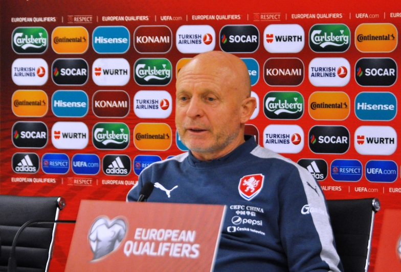 Trenér české reprezentace Karel Jarolím zařadil do nominace i libereckého Součka.