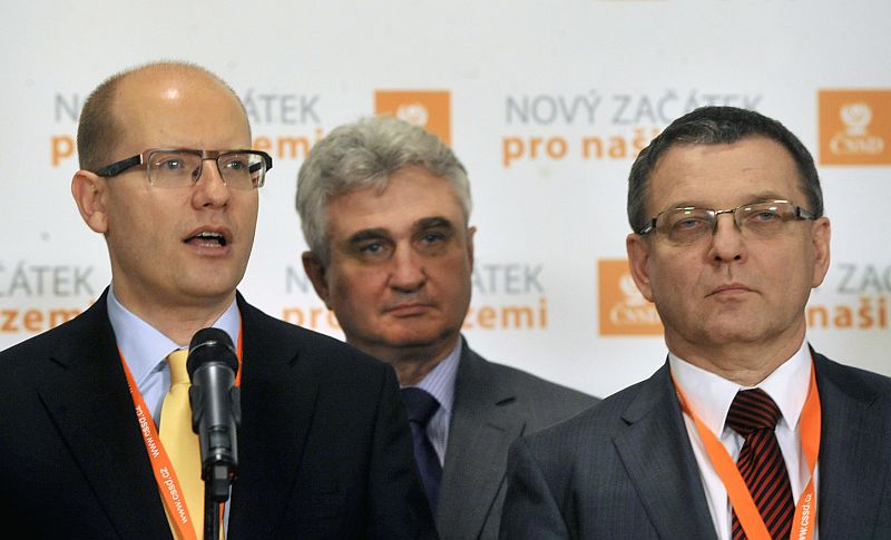 Bohuslav Sobotka, Milan Štěch a Lubomír Zaorálek.