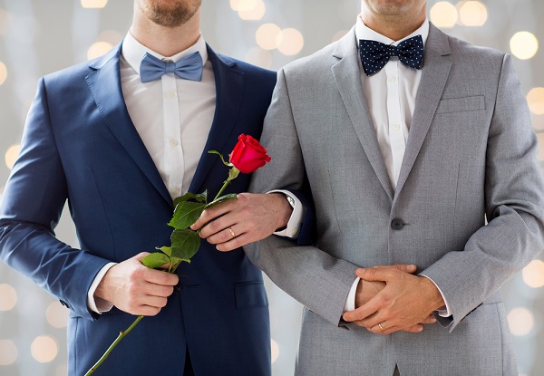 Svatby homosexuálů jsou v Rusku zakázané.