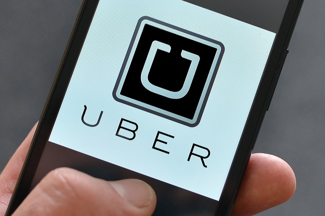 Mobilní aplikace taxislužby Uber.
