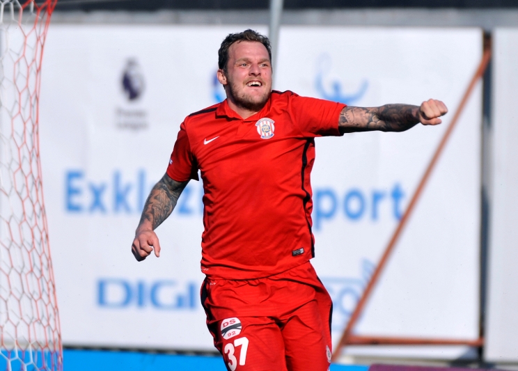 Jakub Řezníček by od příští sezony měl slavit góly v jiném než brněnském dresu. Jakub Řezníček by od příští sezony měl slavit góly v jiném než brněnském dresu.