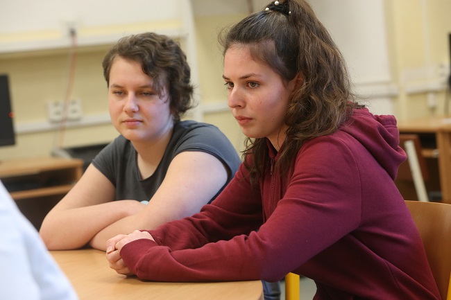 Studentům se nelíbilo hodnocení slohu. Studentům se nelíbilo hodnocení slohu.