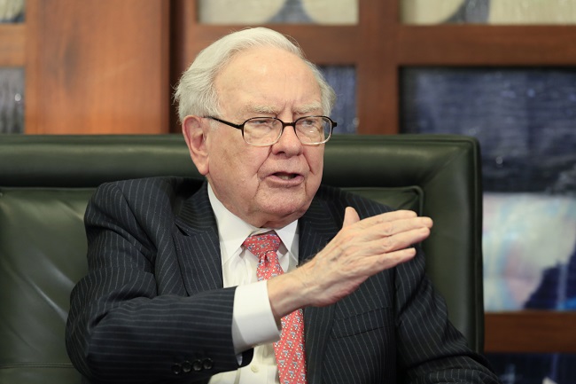 Finančník a filantrop Warren Buffett. Finančník a filantrop Warren Buffett.