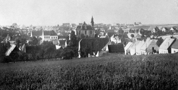 Obec Lidice před vyhlazením.