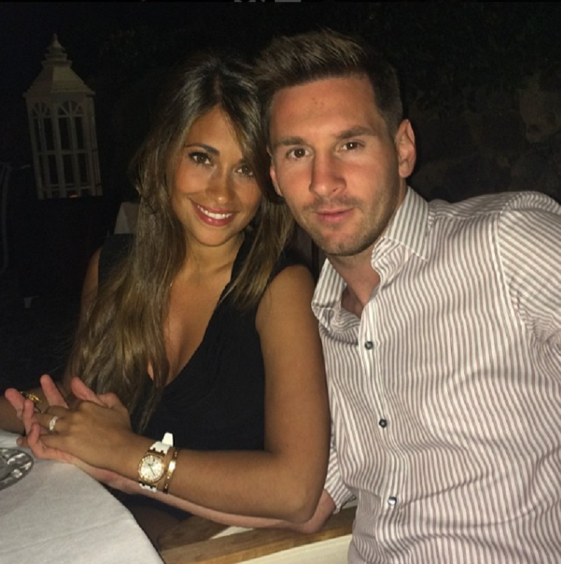 Messi s Antonellou. Messi s Antonellou.