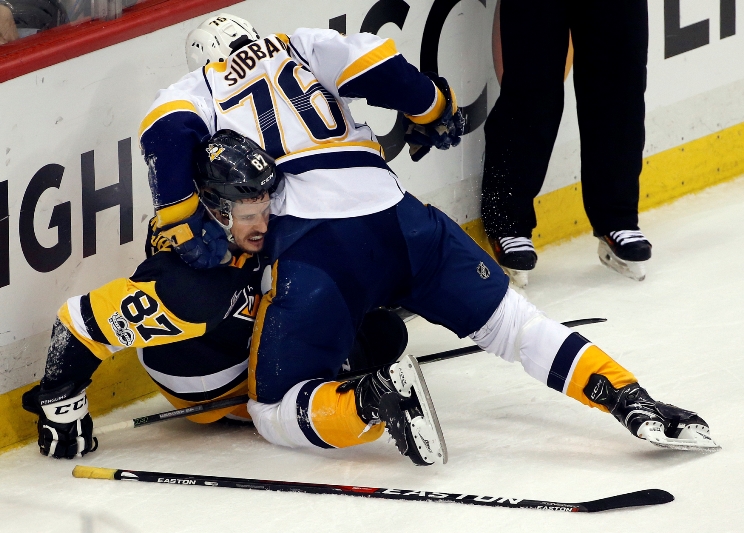 Crosby a Subban si na ledě nedají zadarmo ani metr prostoru.