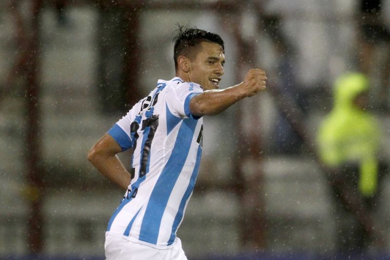 Argentinští fotbalisté porazili rivala z Brazílie. Argentinští fotbalisté porazili rivala z Brazílie.