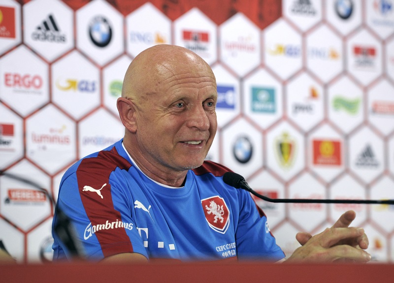 Trenér české reprezentace Karel Jarolím.