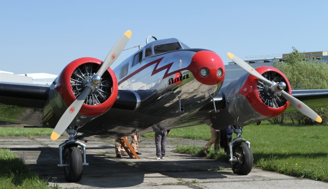Historický letoun Lockheed Electra, se kterým absolvoval obchodní cestu kolem světa Jan Antonín Baťa Historický letoun Lockheed Electra, se kterým absolvoval obchodní cestu kolem světa Jan Antonín Baťa