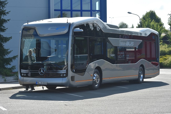 Mercedes-Benz Future Bus.