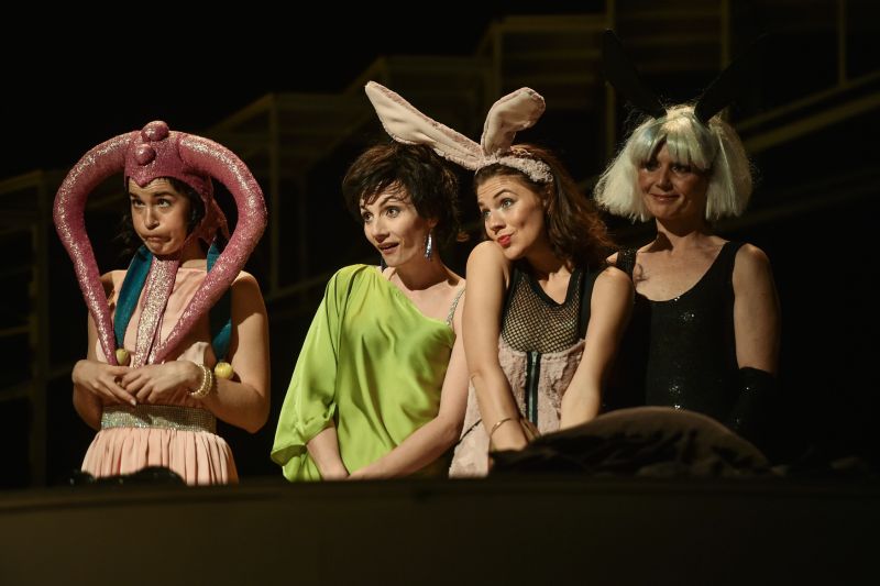 Karolína Baranová, Veronika Korytářová, Michaela Foitová a Štěpánka Prýmková. Karolína Baranová, Veronika Korytářová, Michaela Foitová a Štěpánka Prýmková.