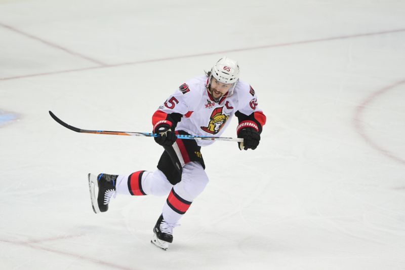 Kapitán hokejistů Ottawy Senators Erik Karlsson.