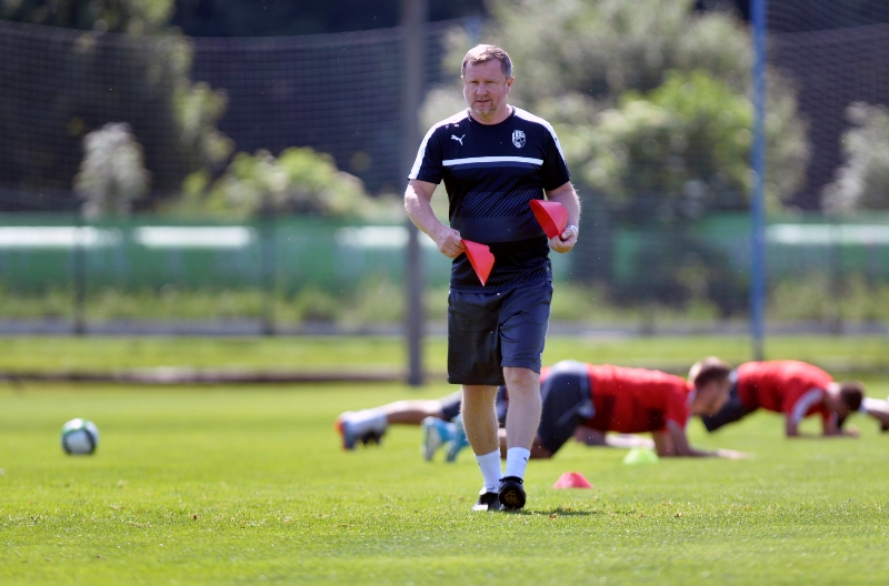 Pavel Vrba řídil v Plzni první trénink po návratu. Pavel Vrba řídil v Plzni první trénink po návratu.