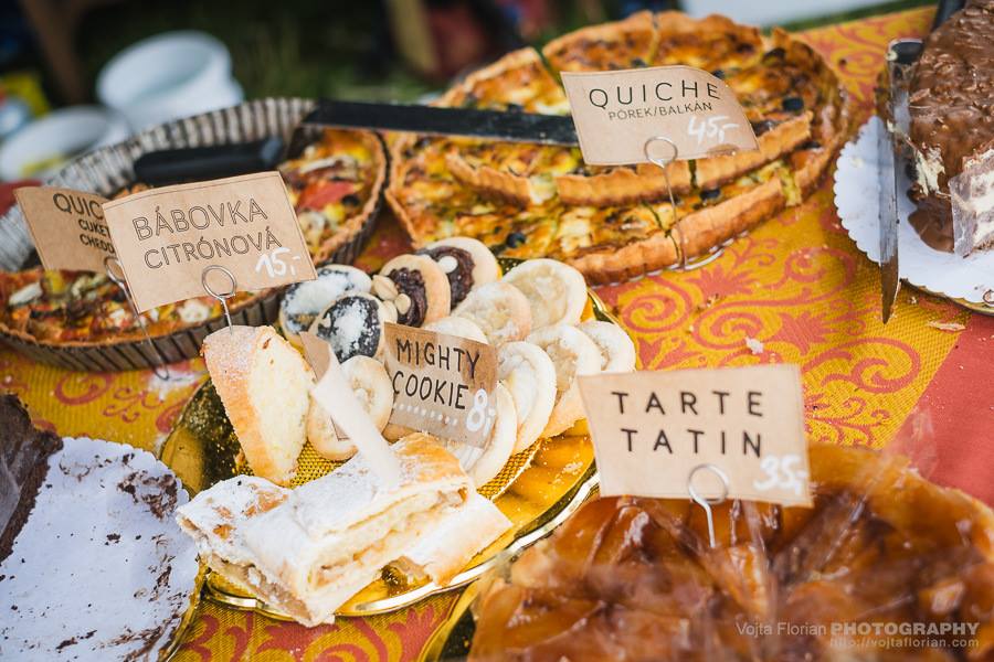I takhle může vypadat snídaně na festivalu. I takhle může vypadat snídaně na festivalu.