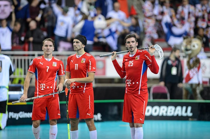 Smutek české reprezentace po prohře v semifinále MS.