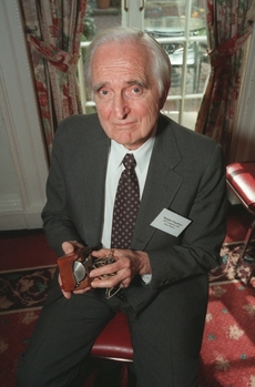 Na snímku Doug Engelbart.