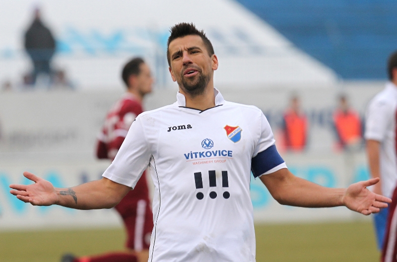 Milan Baroš je návratu do Ostravy blízko.