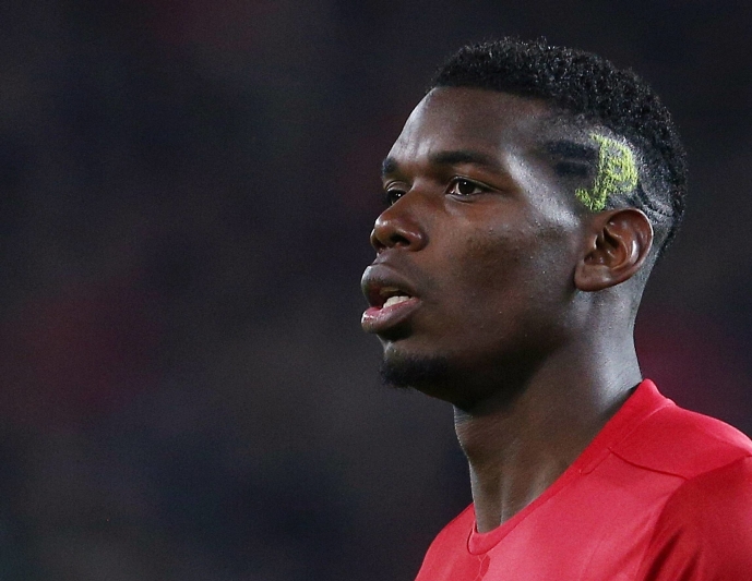 Paul Pogba vyšel Manchester United na 105 milionů eur. Paul Pogba vyšel Manchester United na 105 milionů eur.
