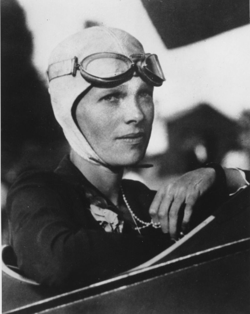 Amelia Earhartová. Amelia Earhartová.