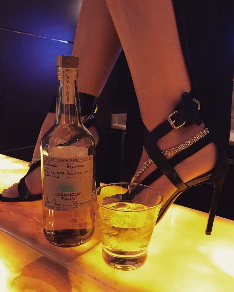 Oblíbenou tequilu pijí i Clooneyho přátelé.