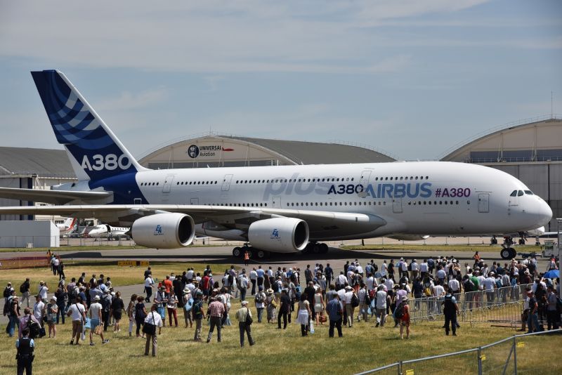 Airbus A380.